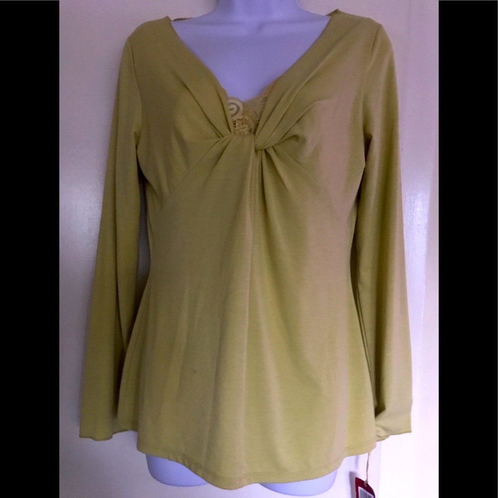 Tapemeasure , M size , top , pistachio color